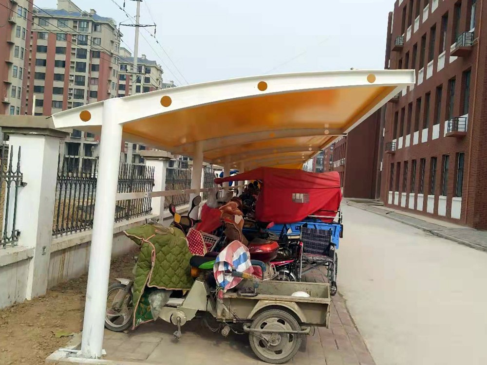 電動(dòng)車(chē)車(chē)棚