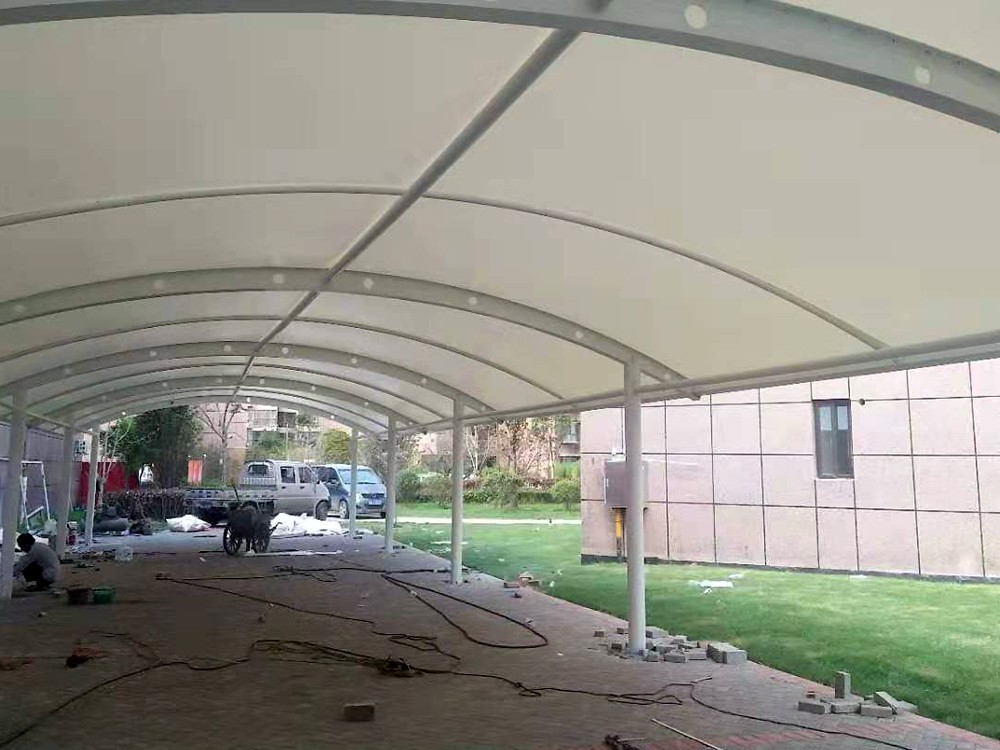 電動(dòng)車(chē)車(chē)棚